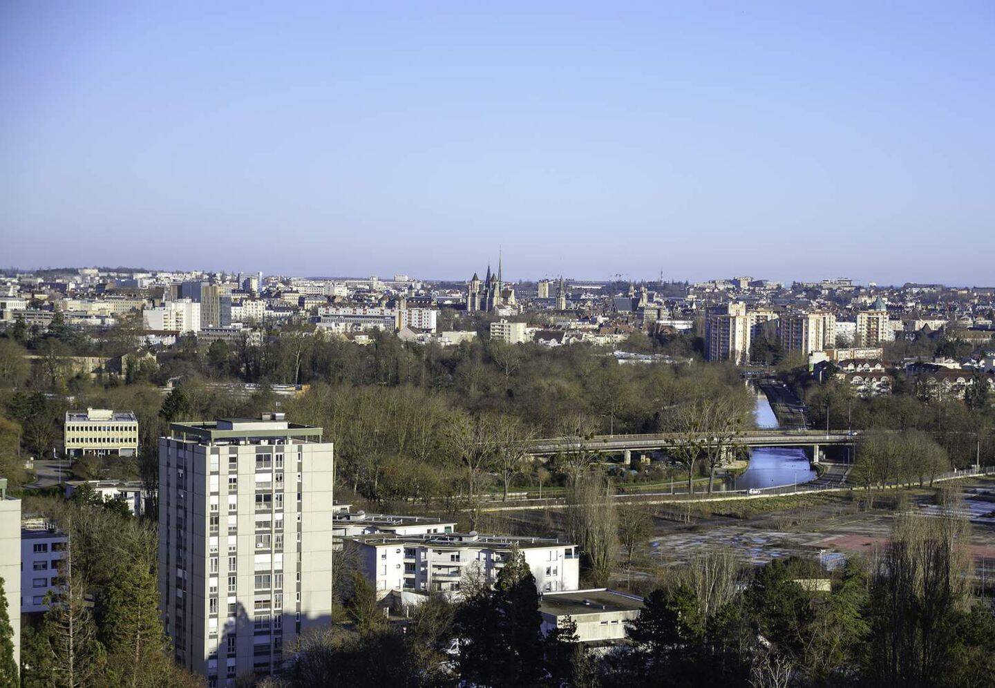 Appartement 4 pièces 89 m² · à Dijon · 89 m² · 120 000 €