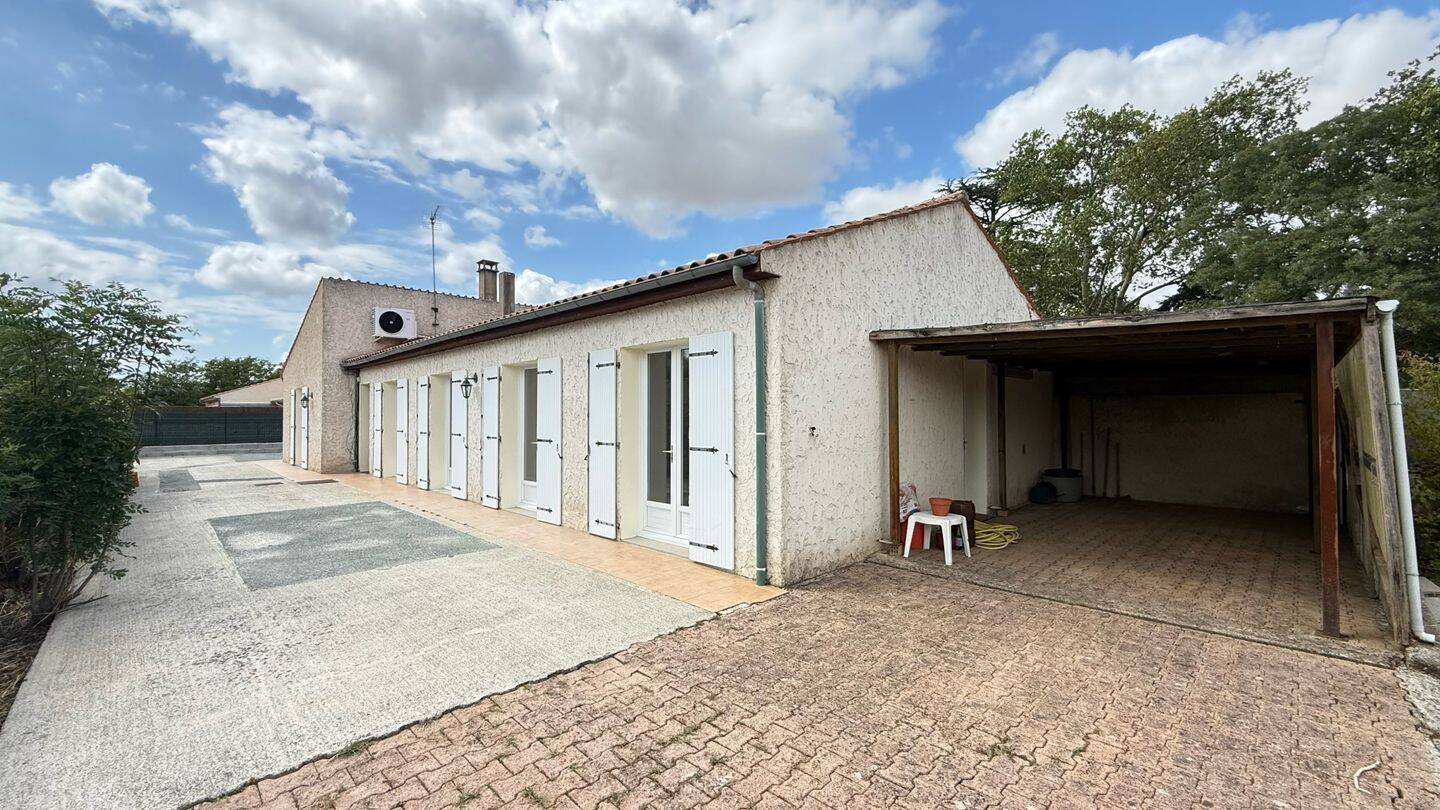 Maison 6 pièces 145 m² · à Coulon · 145 m² · 246 000 €