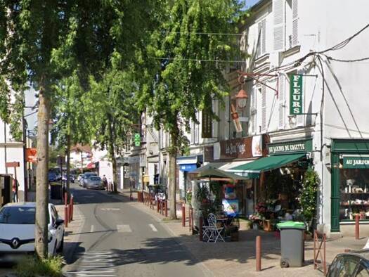 Boutique avec bail commercial 1 442 € 2 pièces 45 m² de surface de vente General de Gaulle-Iles Montfermeil 93370