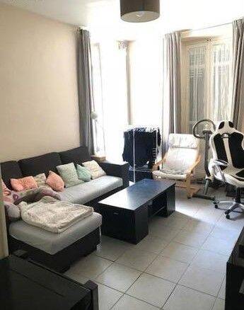 Appartement 2 pièces 58 m² · à Lyon 7ème Arrondissement · 58 m² · 700 €