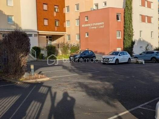 Appartement à vendre 60 000 € 1 pièce 18,7 m² Étage 1/4 L'Oradou Clermont-Ferrand 63000