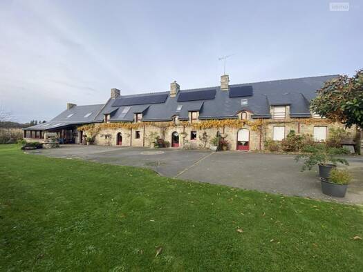 Maison à vendre 669 900 € 12 pièces 8 chambres 295 m² 3 832 m² de terrain Nord Languidic 56440