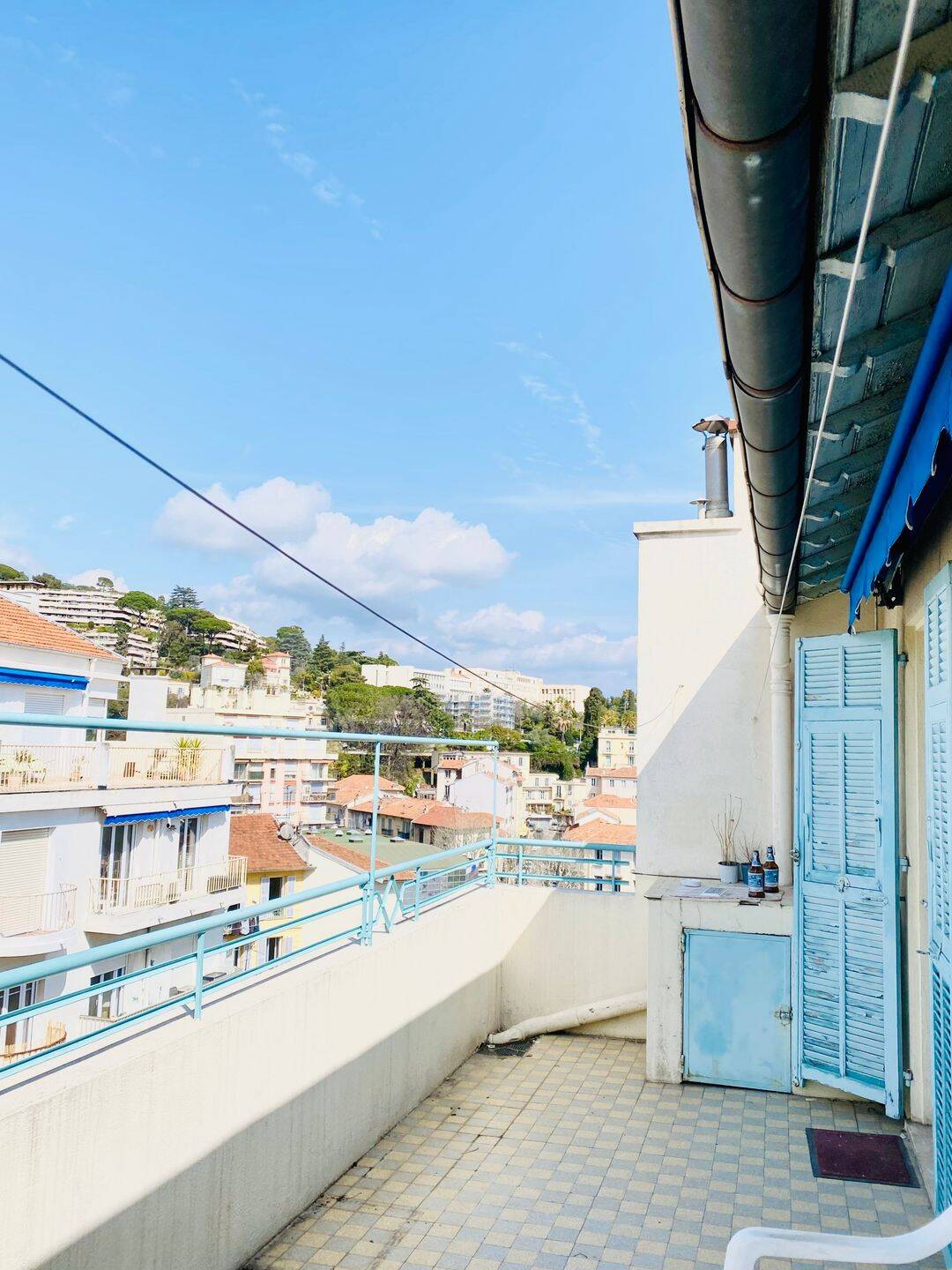 Appartement 2 pièces 64 m² · à Nice · 64 m² · 1 200 €/mois