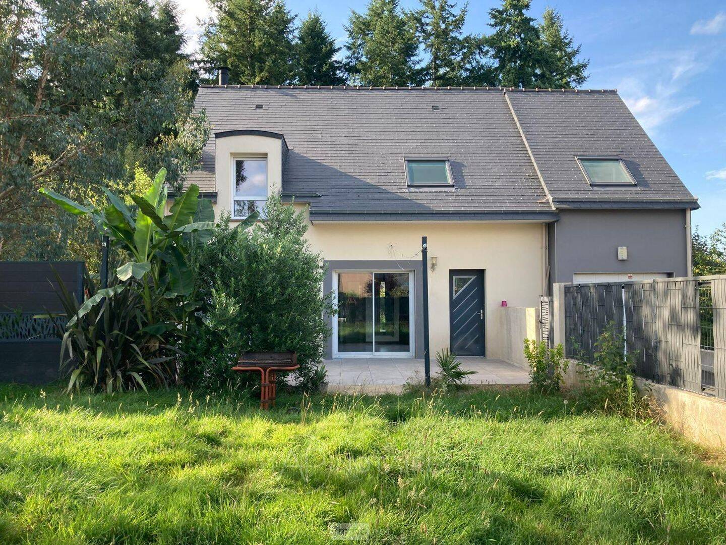 Maison 6 pièces 116 m² · à Maen Roch · 116 m² · 960 €/mois