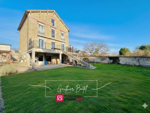 Maison à vendre 349 000 € 8 pièces 7 chambres 170 m² 1 045 m² de terrain Boissy-le-Châtel 77169