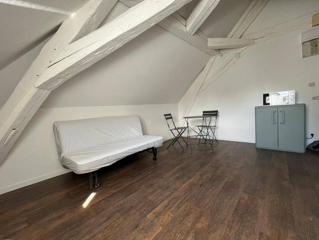 Appartement 1 pièce 13 m² · à Dijon · 12,7 m² · 350 €/mois