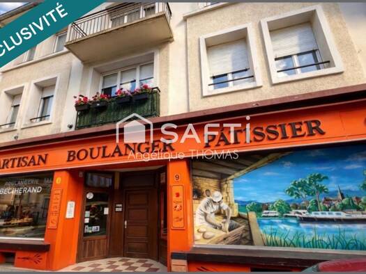 Immeuble à vendre 264 000 € 311 m² Charmes 88130