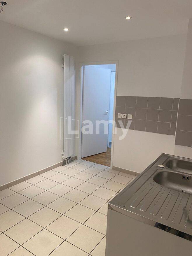 Appartement 4 pièces 104 m² · à Orly · 104,3 m² · 1 533 €