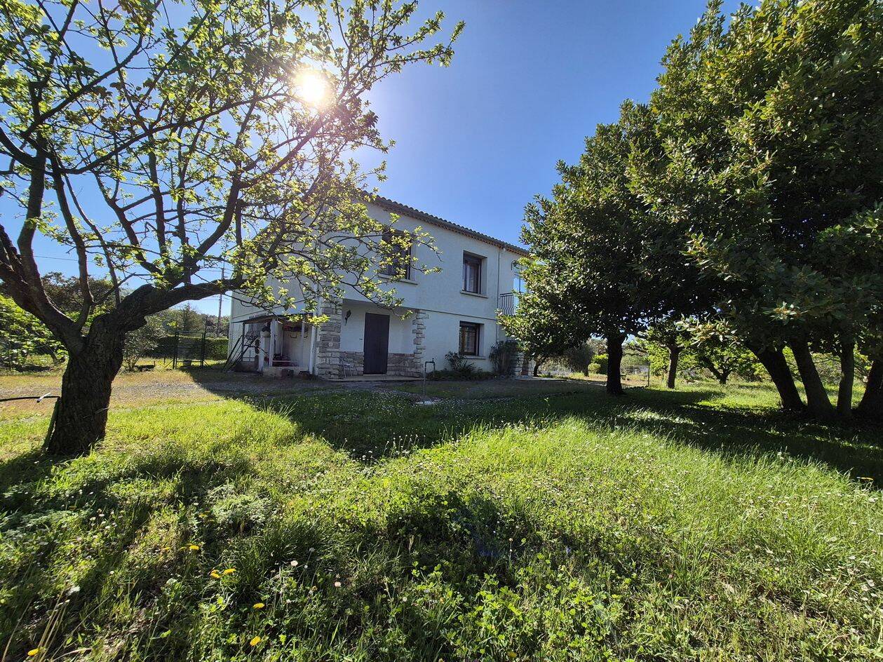 Maison 6 pièces 150 m² · à Saint-Privat-des-Vieux · 150 m² · 259 000 €