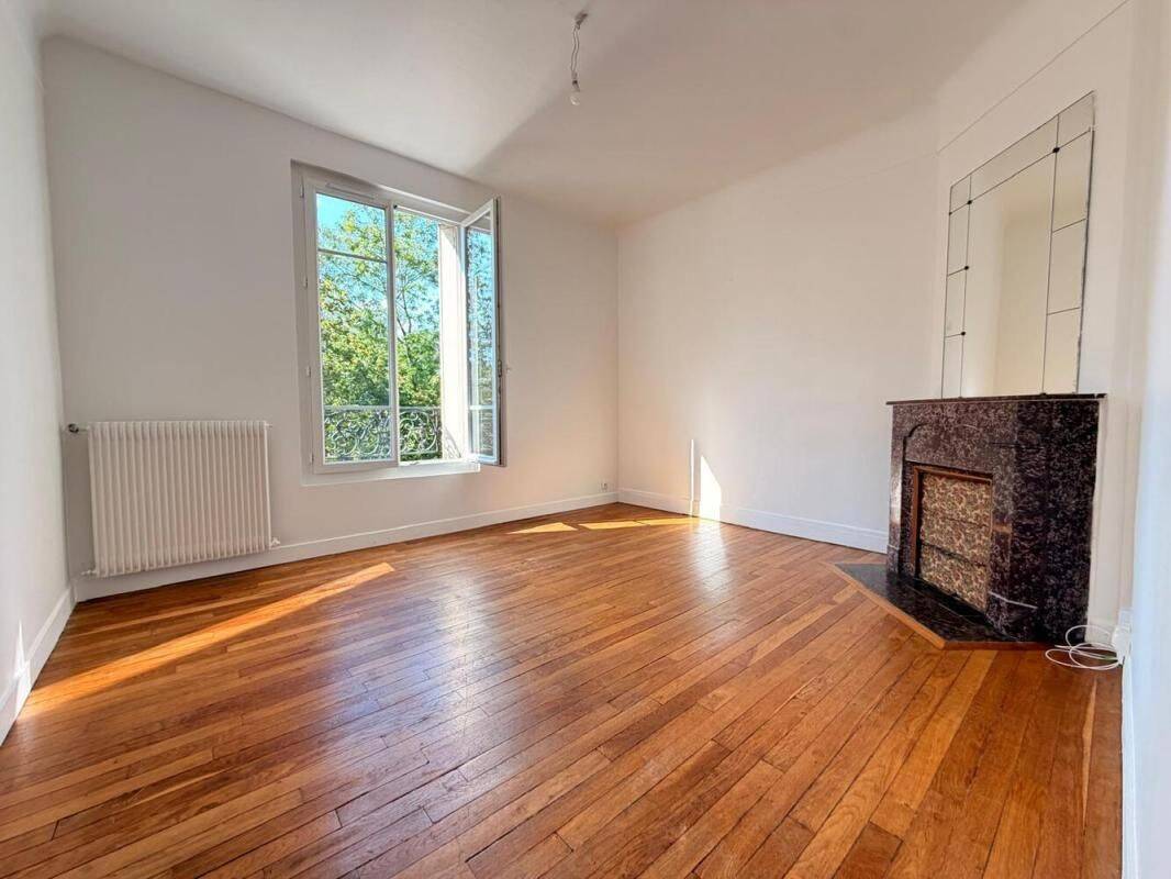 Appartement 3 pièces 48 m² · à Sèvres · 48 m² · 1 175 €
