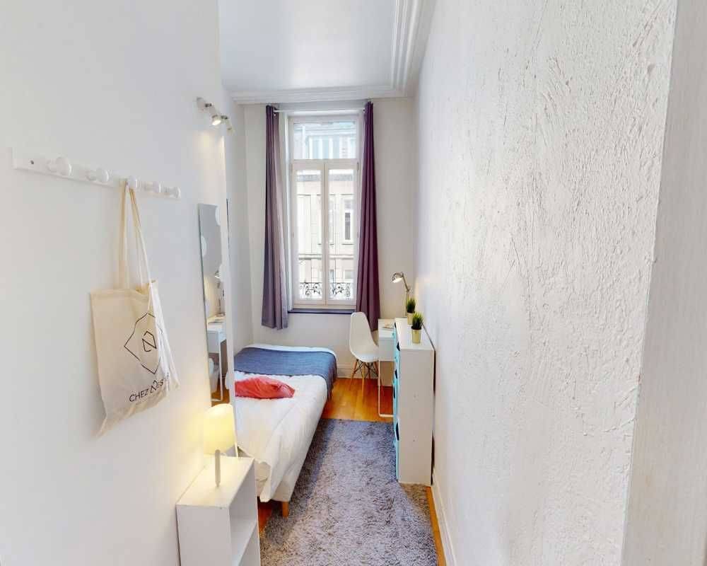 3 pièces 60 m² · à Lille · 60 m² · 575 €