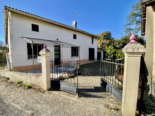 Maison à vendre 133 000 € 4 pièces 3 chambres 111 m² 878 m² de terrain Nogaro 32110