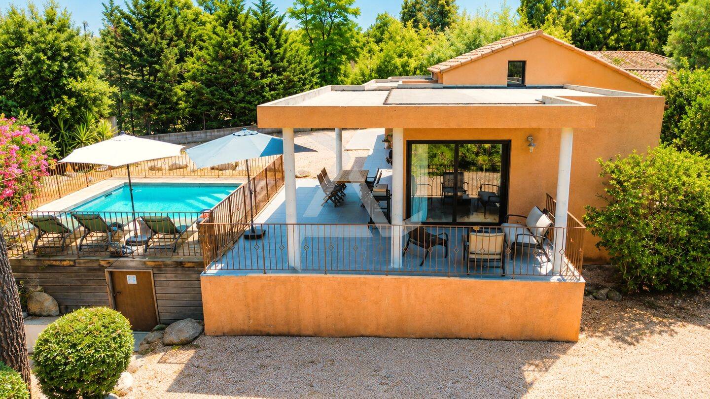 Maison 3 pièces 115 m² · à Zonza · 115 m² · 880 000 €