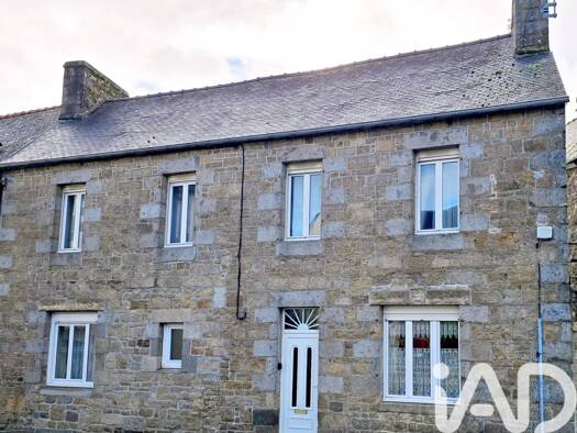 Maison à vendre 174 000 € 8 pièces 5 chambres 200 m² 1 039 m² de terrain Plouaret 22420