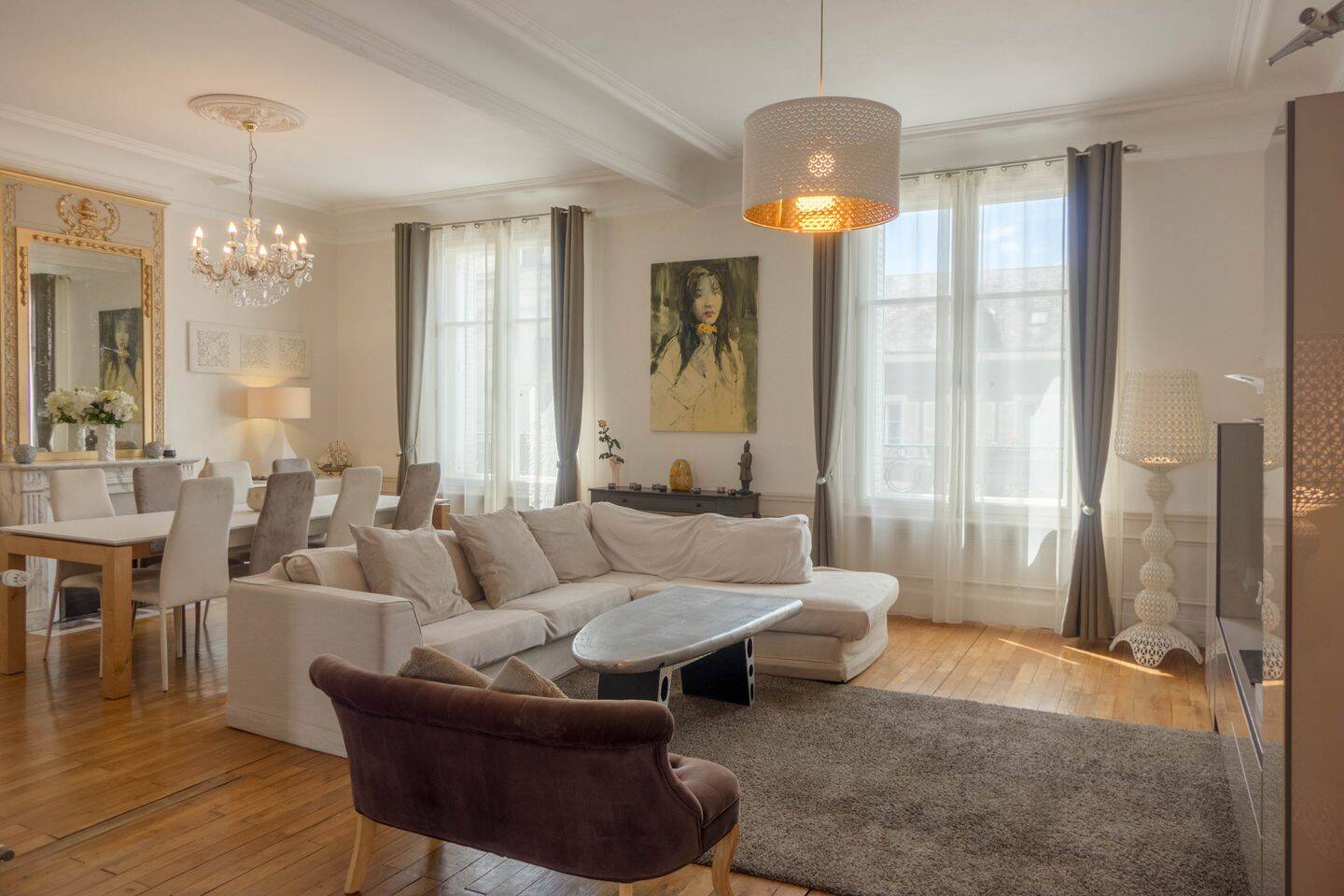 Maison 7 pièces 307 m² · à Orléans · 307 m² · 890 000 €