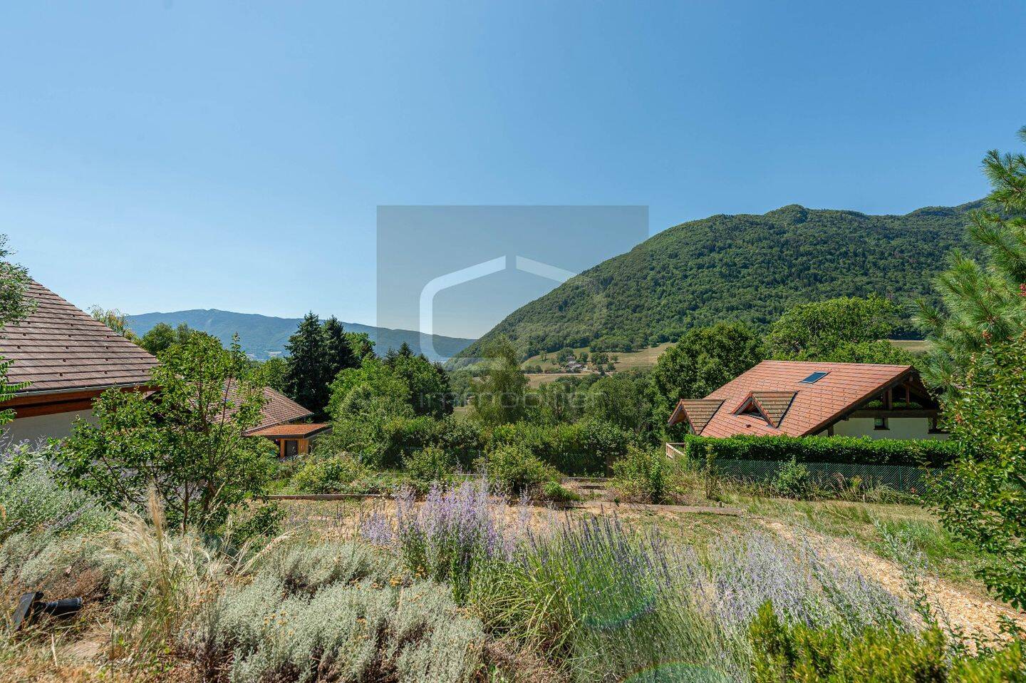 Maison 5 pièces 130 m² · à Bluffy · 130 m² · 1 295 000 €