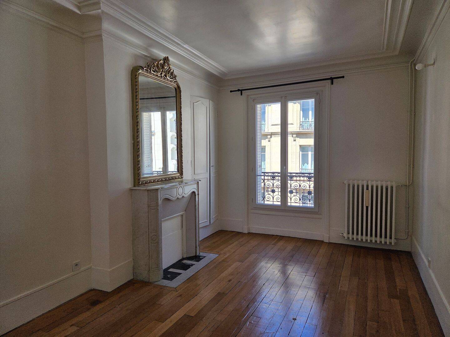 Appartement 2 pièces 58 m² · à Paris 20ème Arrondissement · 58 m² · 1 750 €