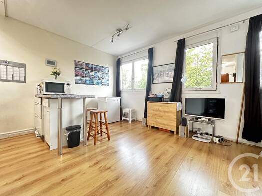 Appartement à vendre 192 000 € 1 pièce 25,2 m² Étage 1/6 Le Pont Saint-Maurice 94410