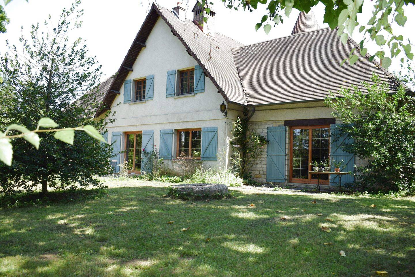 Maison 7 pièces 188 m² · à Salins-les-Bains · 187,7 m² · 450 000 €