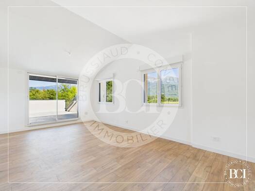 Appartement à vendre 420 000 € 4 pièces 3 chambres 102 m² Étage 2/2 Montbonnot-Saint-Martin 38330