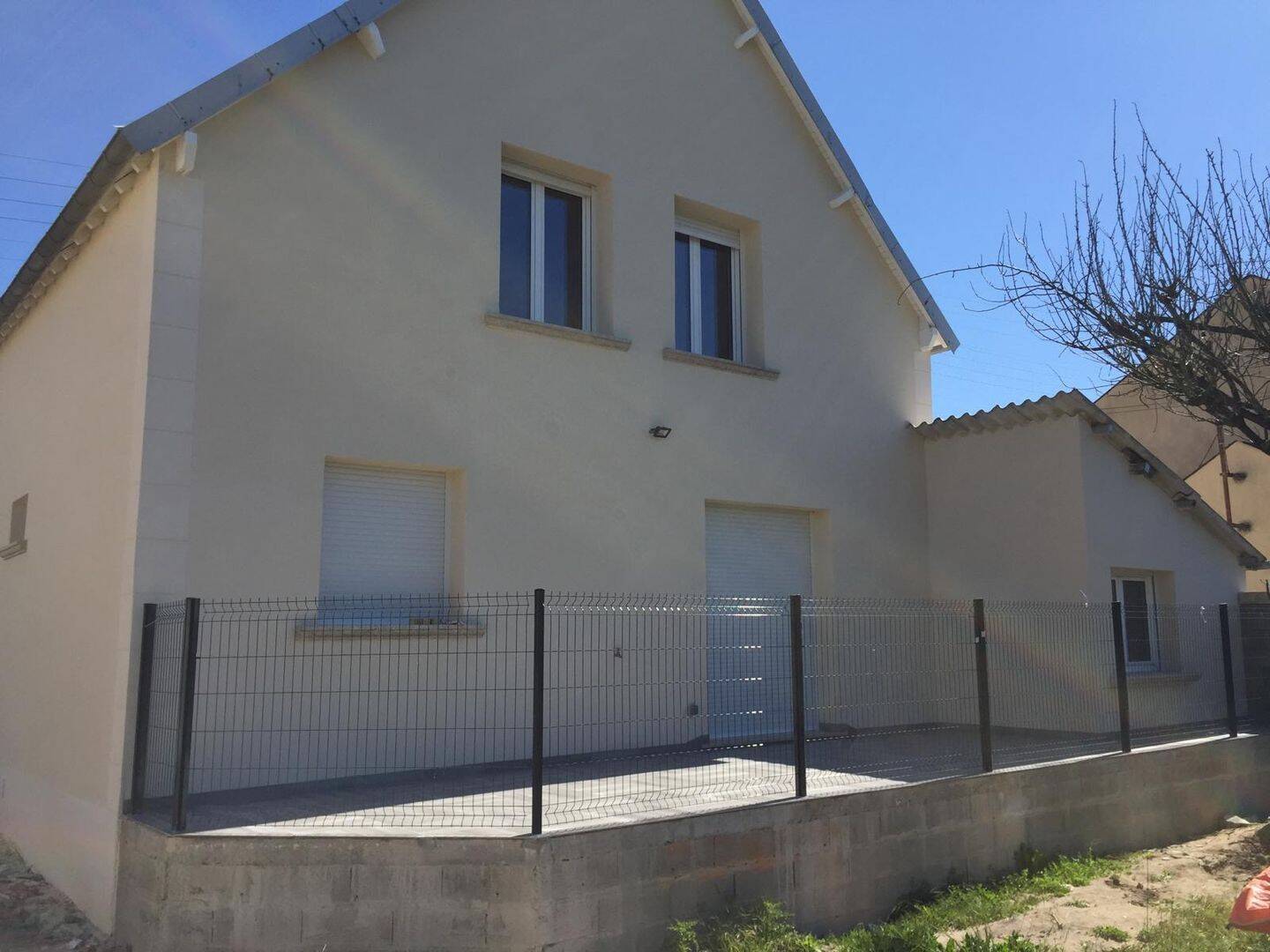 Maison 4 pièces 104 m² · à Saint-Jean-de-la-Ruelle · 103,6 m² · 199 555 €
