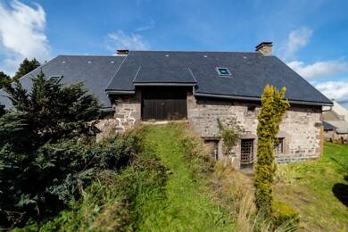 Mas à vendre 136 800 € 5 pièces 3 chambres 120 m² 100 m² de terrain Saulzet-le-Froid 63970