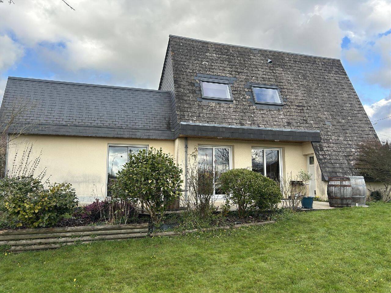 Maison 6 pièces 140 m² · à L'Aigle · 140 m² · 270 000 €