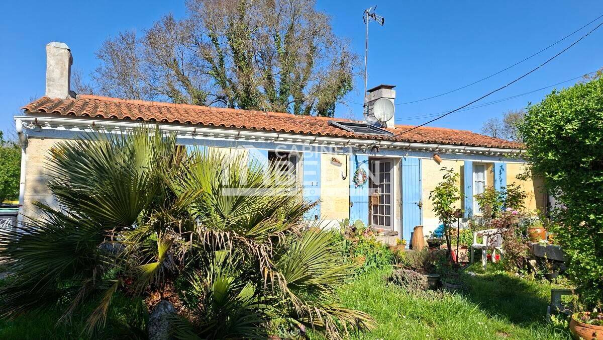 Maison 4 pièces 89 m² · à Saint-Médard-d'Eyrans · 88,6 m² · 275 800 €