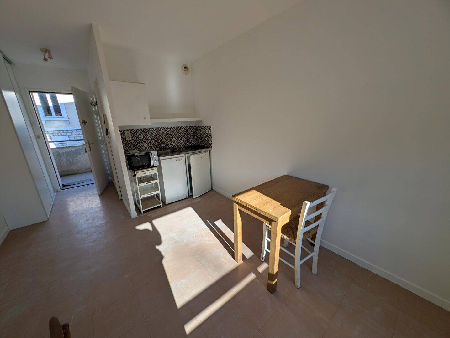 Appartement 1 pièce 17 m² · à Bourges · 17 m² · 370 €