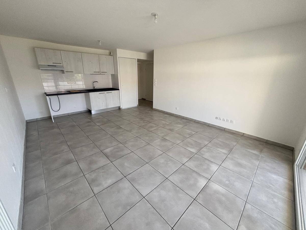 Appartement 3 pièces 62 m² · à Castanet-Tolosan · 62 m² · 672 €