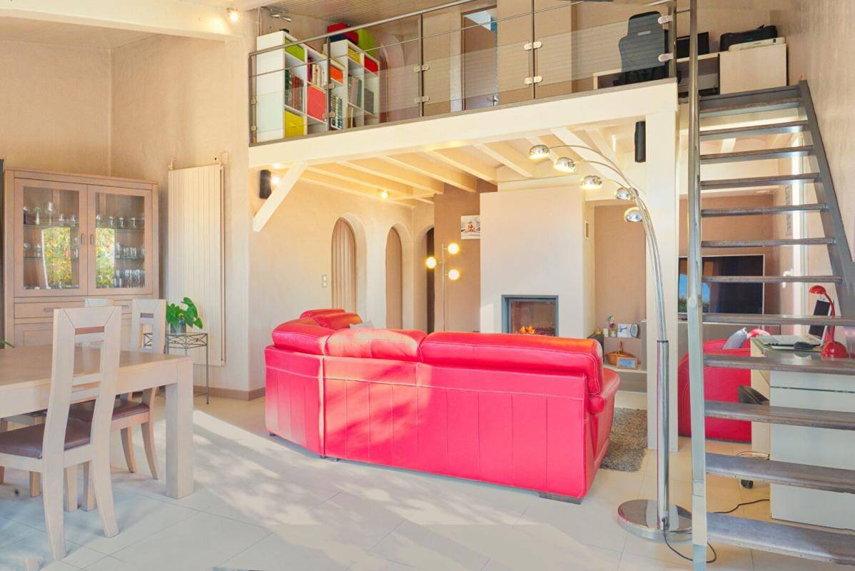 Maison 8 pièces 168 m² · à Saint-Fiacre-sur-Maine · 168 m² · 364 000 €