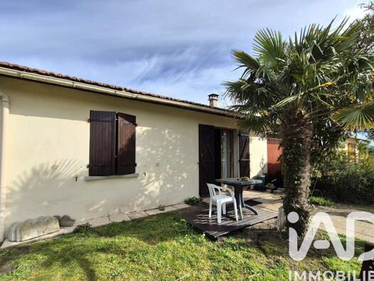 Maison à vendre 199 000 € 3 pièces 2 chambres 66 m² 783 m² de terrain Soulac-sur-Mer 33780