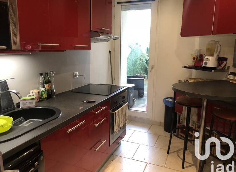 Appartement à vendre 315 000 € 3 pièces 2<br/>chambres 66 m²<br/>superficie RDC/3<br/>étage Les Coteaux Bry-sur-Marne 94360