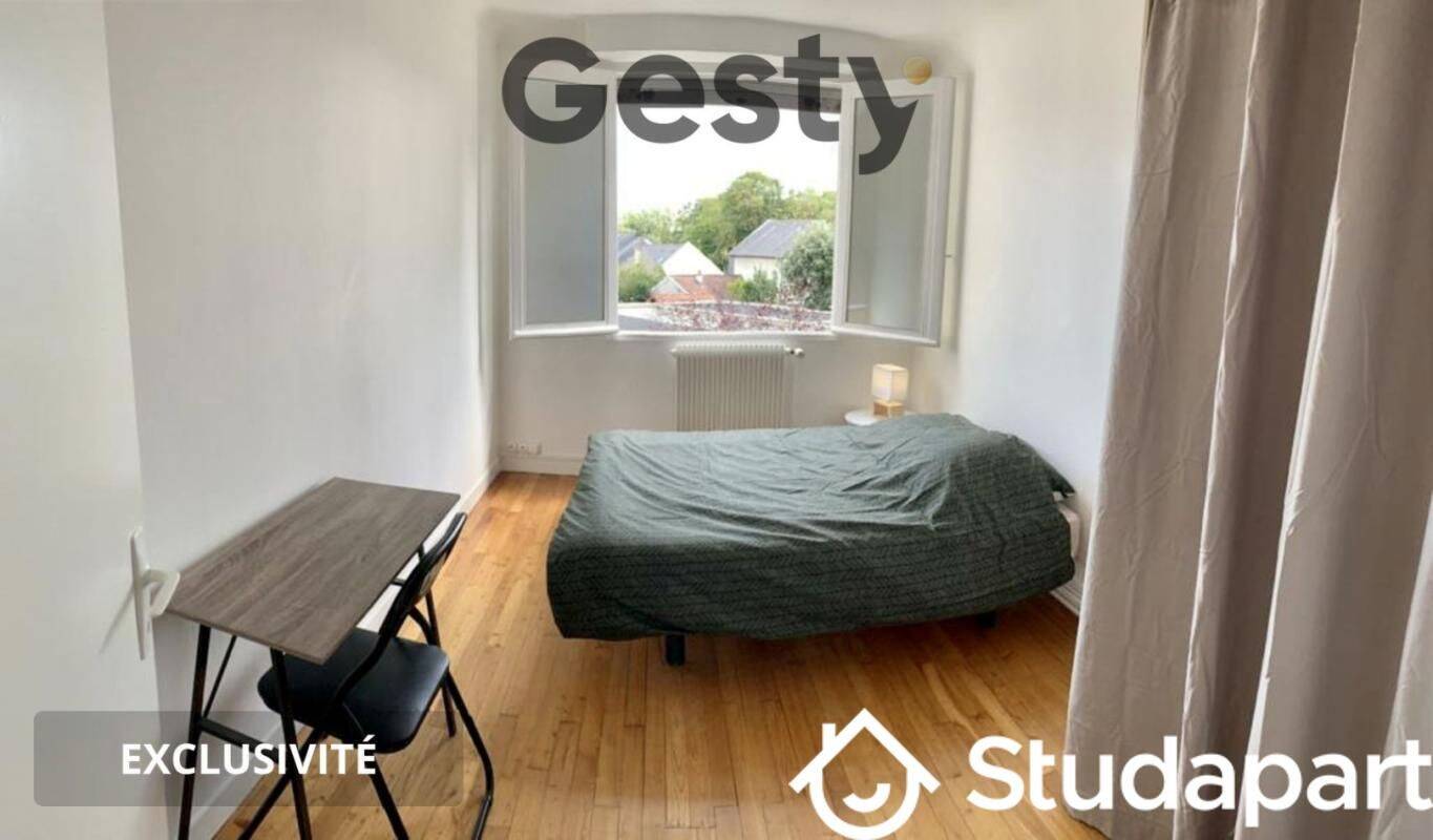 1 pièce 65 m² · à Rennes · 65 m² · 470 €
