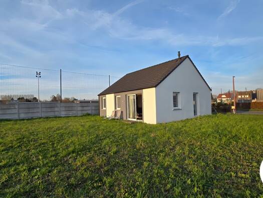 Maison de plain-pied à vendre 187 000 € 3 pièces 2 chambres 71 m² 493 m² de terrain Auchy-les-Mines 62138