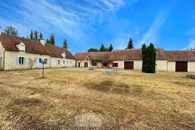 Maison 10 pièces 312 m² · à Martizay · 312 m² · 319 200 €
