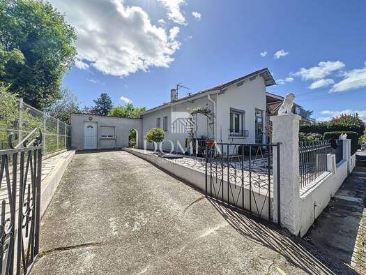 Maison de plain-pied à vendre 338 000 € 3 pièces 2 chambres 80 m² 300 m² de terrain Castelnau-le-Lez 34170