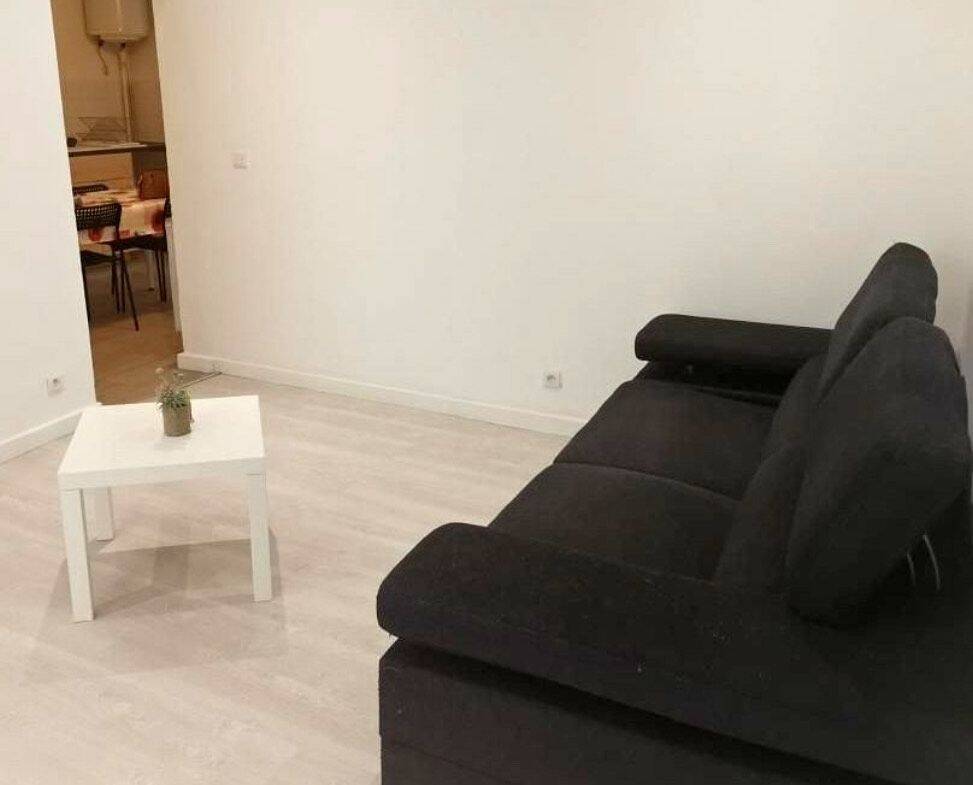 Appartement 2 pièces 28 m² · à Ajaccio · 28 m² · 476 €/mois