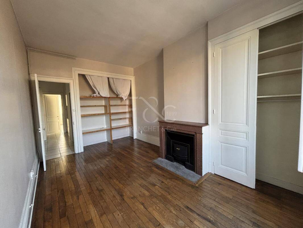 Appartement 2 pièces 41 m² · à Lyon 7ème Arrondissement · 41 m² · 729 €/mois
