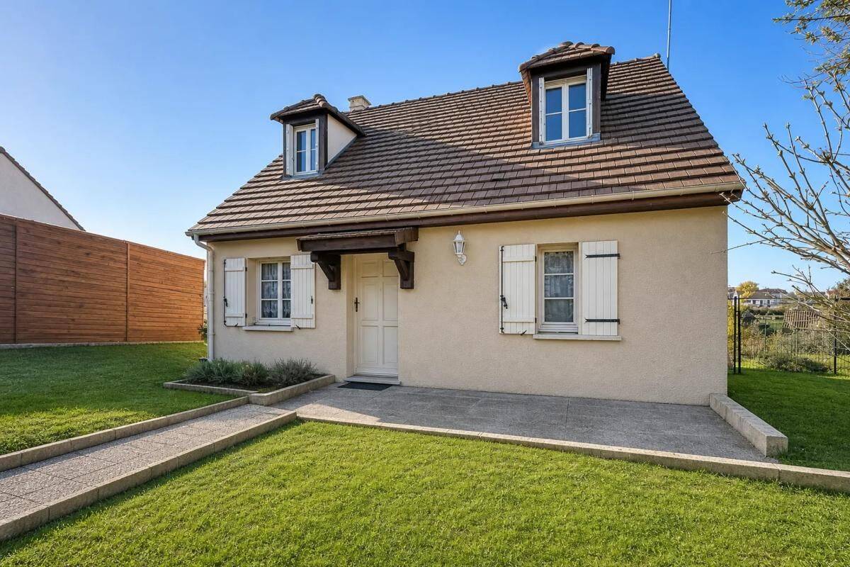 Maison 5 pièces 100 m² · à Champigny · 100 m² · 202 000 €
