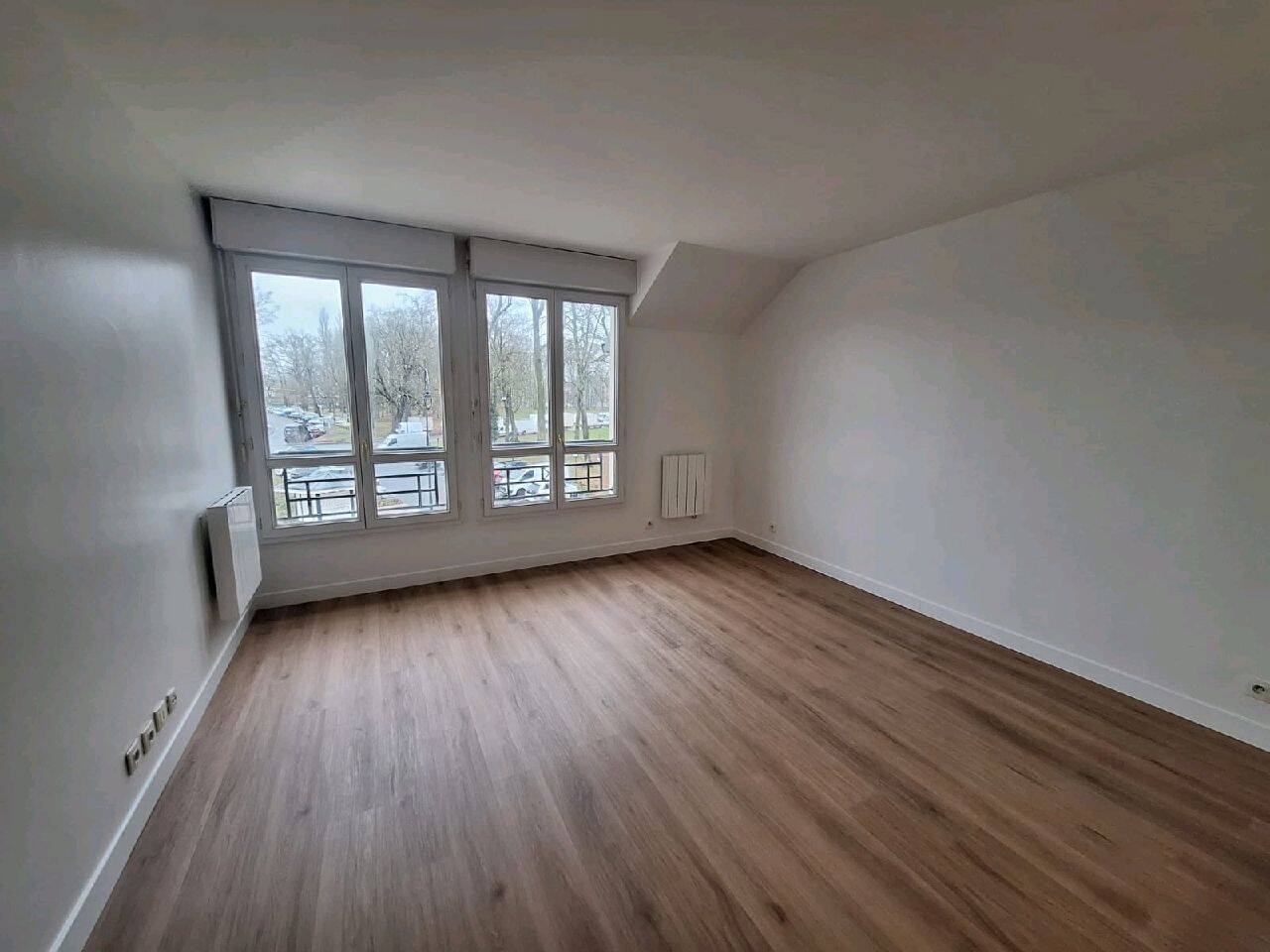 Appartement 1 pièce 26 m² · à L'Isle-Adam · 26 m² · 706 €/mois