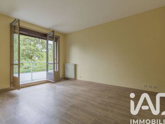 Appartement à vendre 189 000 € 1 pièce 30 m² Étage 1/3 Tête de Girafe Chatou 78400