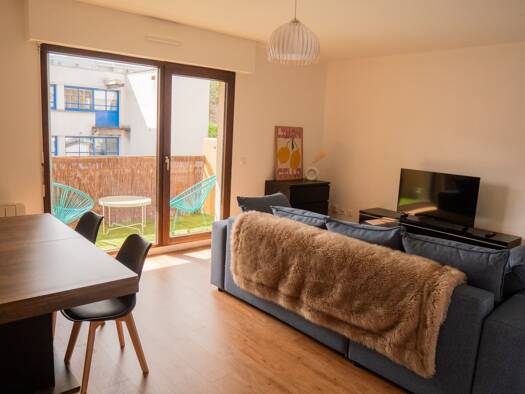 Appartement à louer 1 715 € 3 pièces 2 chambres 64 m² Étage 1/4 Romagny Annemasse 74100