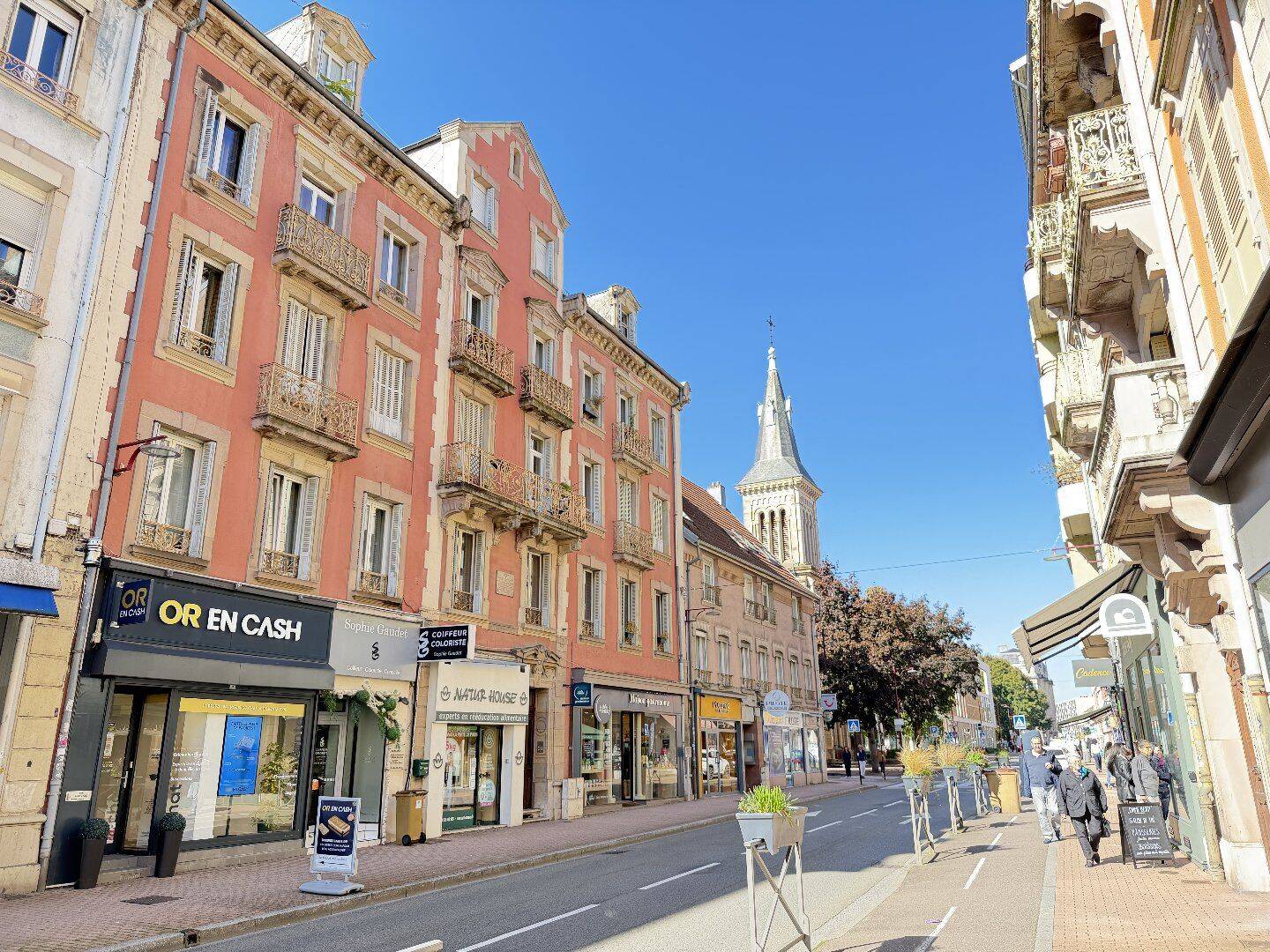Appartement 4 pièces 91 m² · à Belfort · 91 m² · 136 000 €