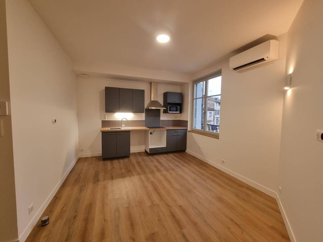 Appartement 2 pièces 32 m² · à Moissac · 32,4 m² · 550 €/mois