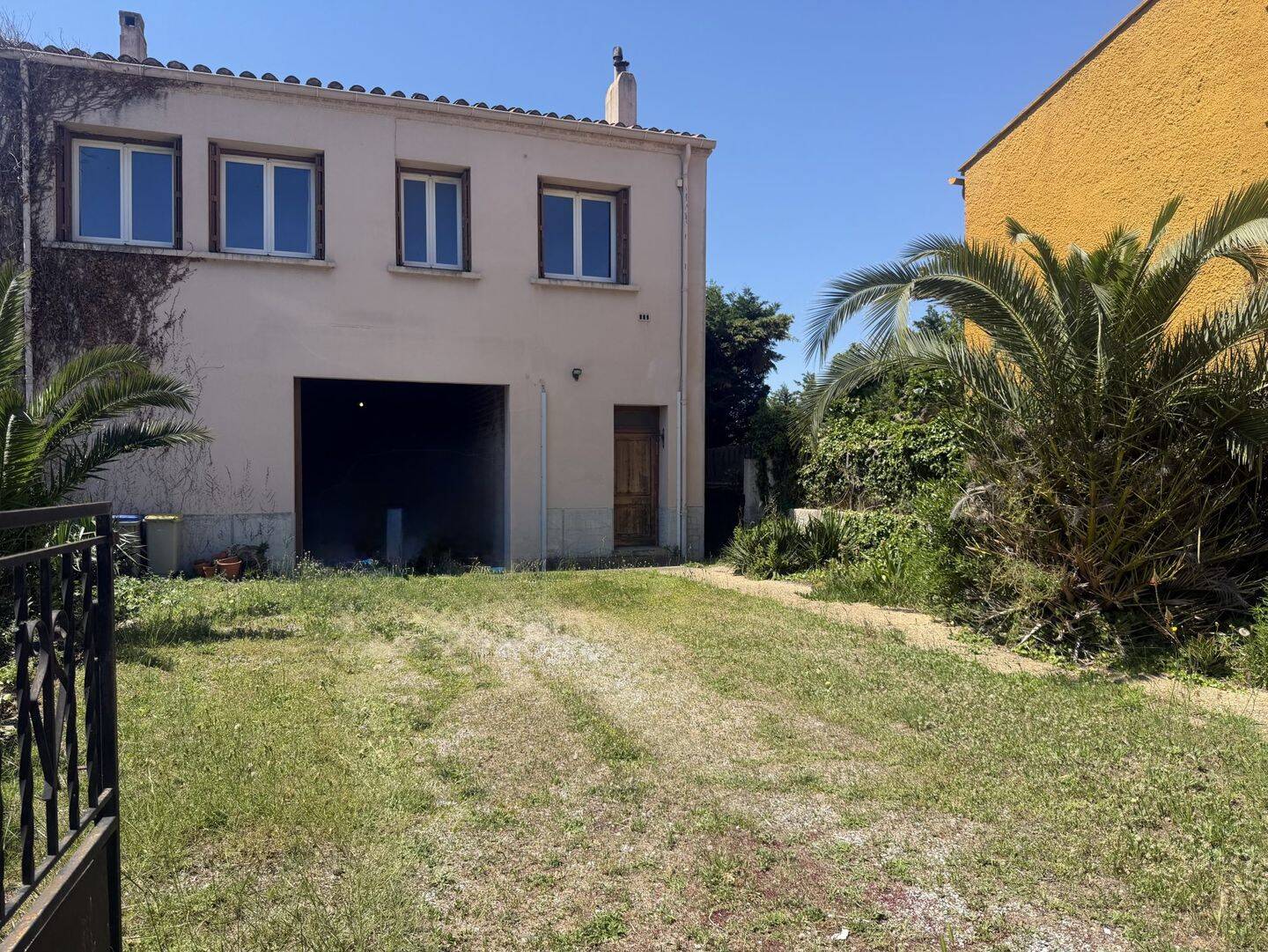 Maison 4 pièces 260 m² · à Cabestany · 260 m² · 260 000 €