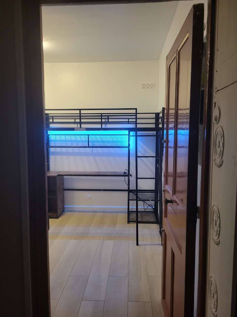 Appartement 1 pièce 12 m² · à Paris 20ème Arrondissement · 12 m² · 750 €