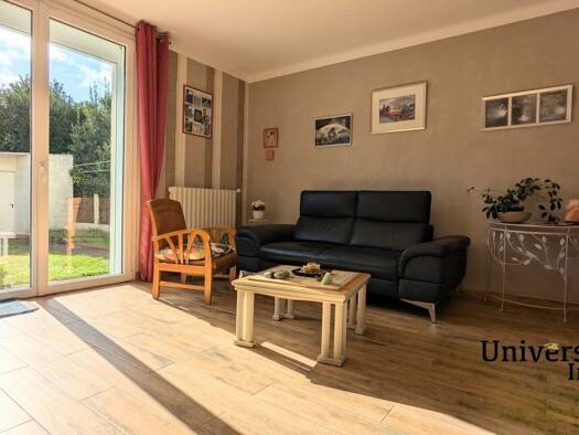 Maison à vendre 280 000 € 4 pièces 3 chambres 74 m² 280 m² de terrain Saint-Herblain 44800