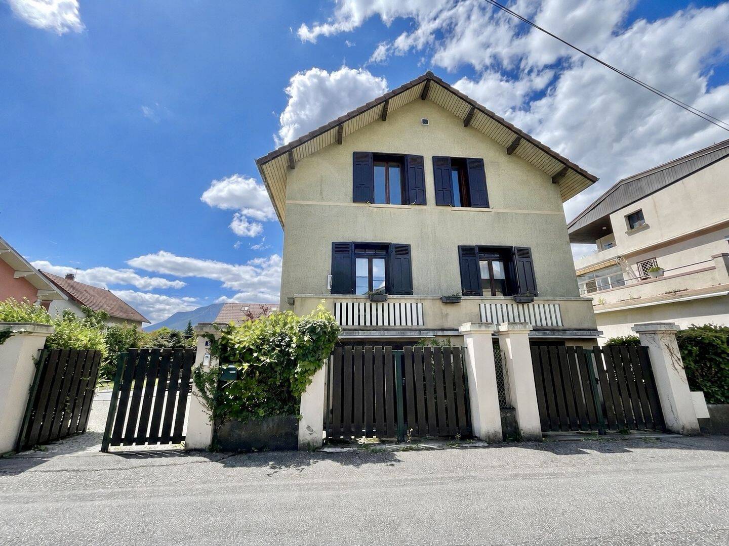 Maison 7 pièces 163 m² · à Barberaz · 163 m² · 440 000 €