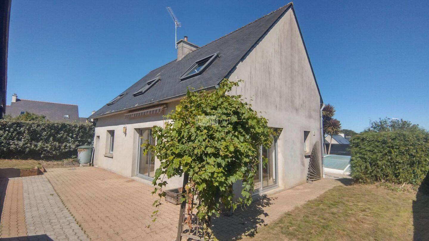 Maison 6 pièces 128 m² · à Saint-Martin-des-Champs · 128 m² · 283 500 €